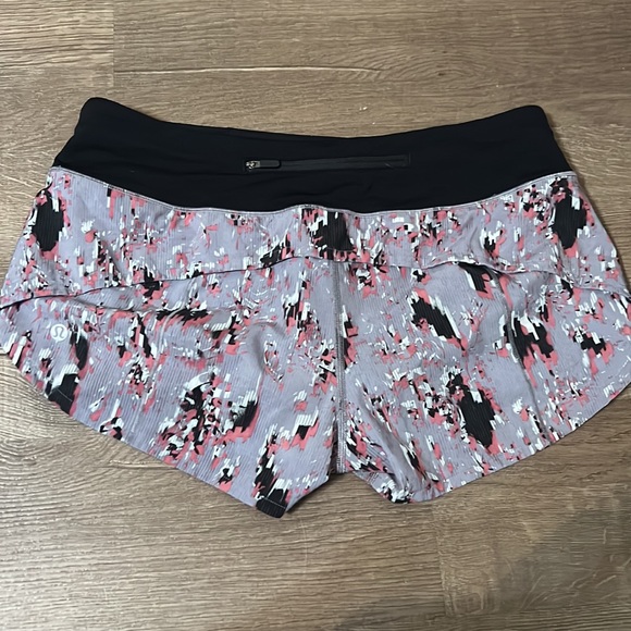 Lululemon speed shorts - Picture 2 of 3